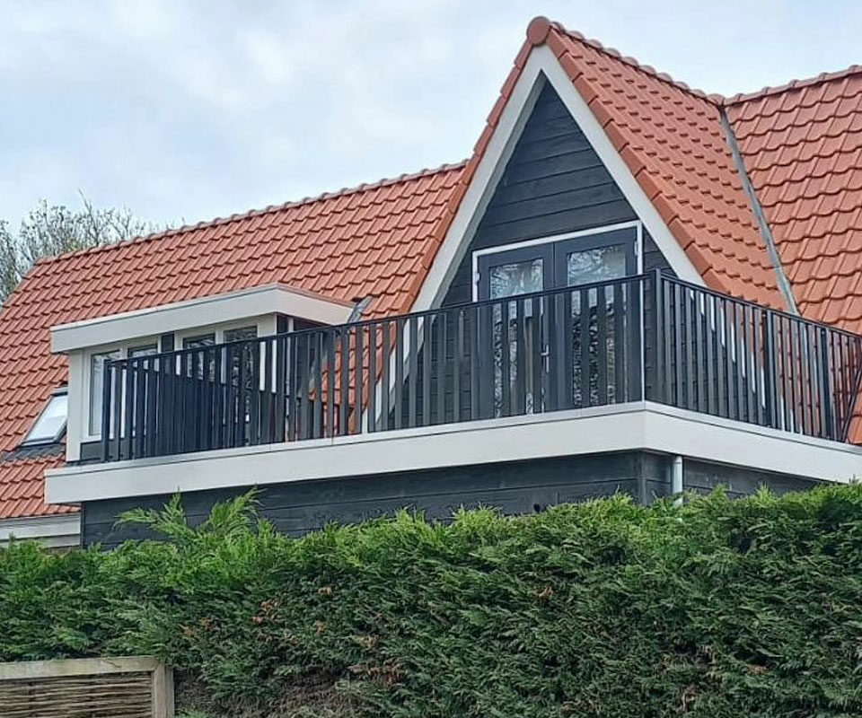 Balustrade op uitbouw