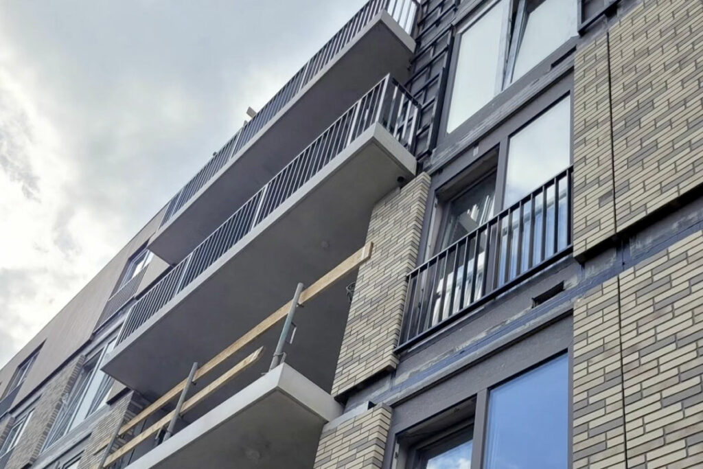 Balustrade laten plaatsen