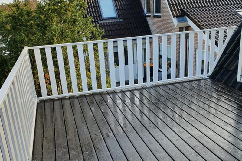 Balustrade Lamellenhek breed