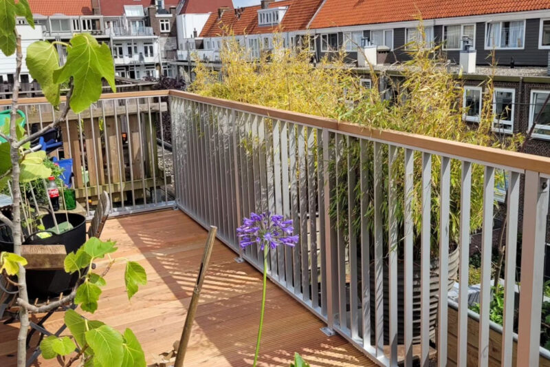 Balustrade striphekwerk breed
