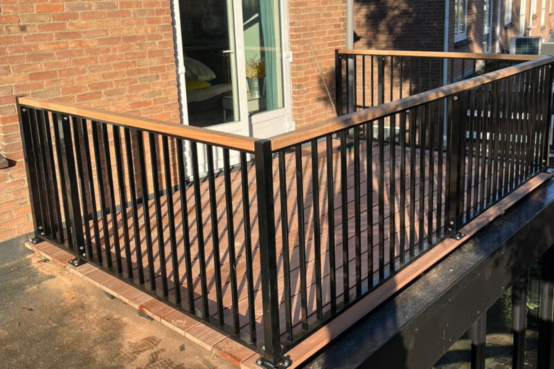 balustrade striphekwerk smal
