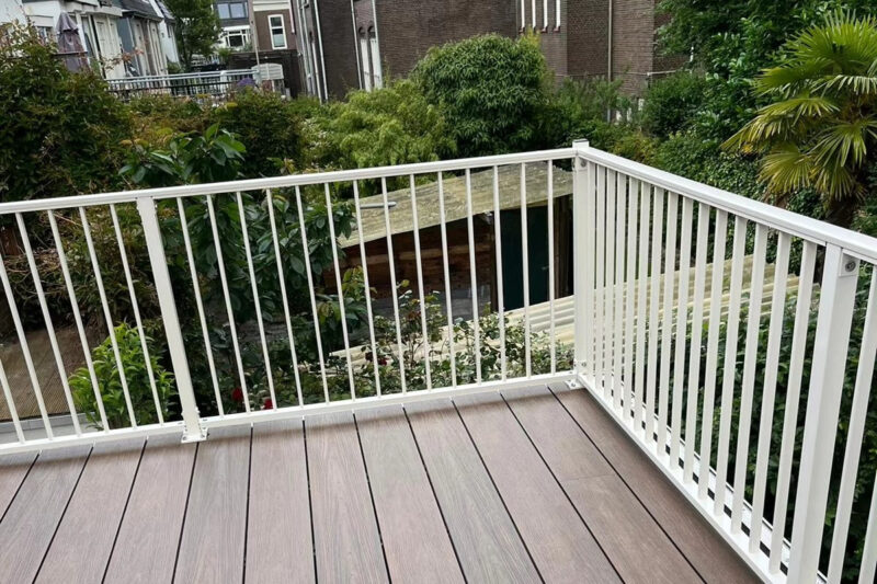 balustrade striphekwerk smal