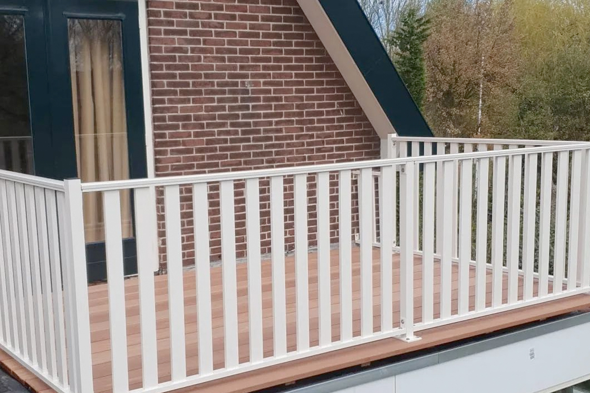 Balustrade kopen voor je vlonder: Veilig en stijlvol genieten