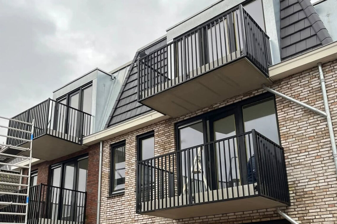 Spoedlevering balkonhekwerk