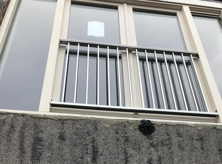 Striphekwerk Frans balkonhek