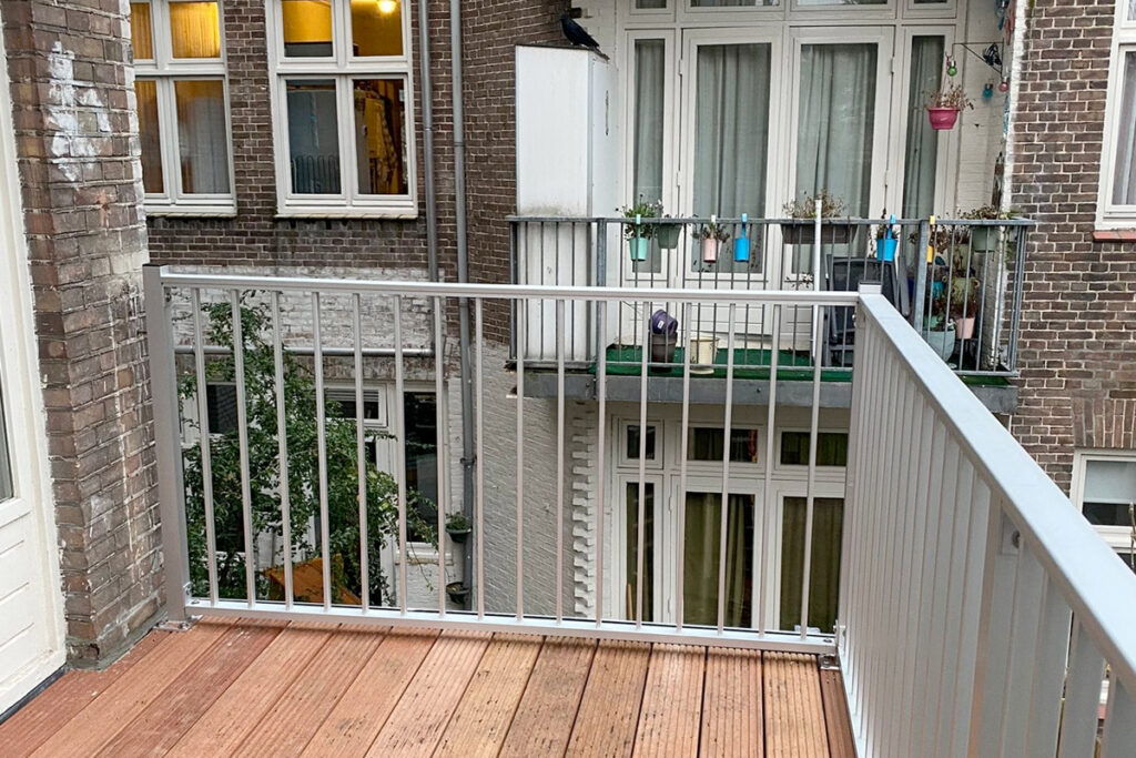 uitbouw met terras