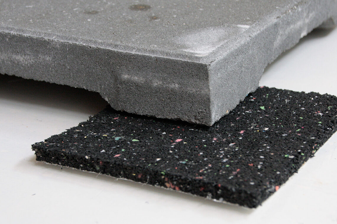 tegels leggen met rubberen dragers