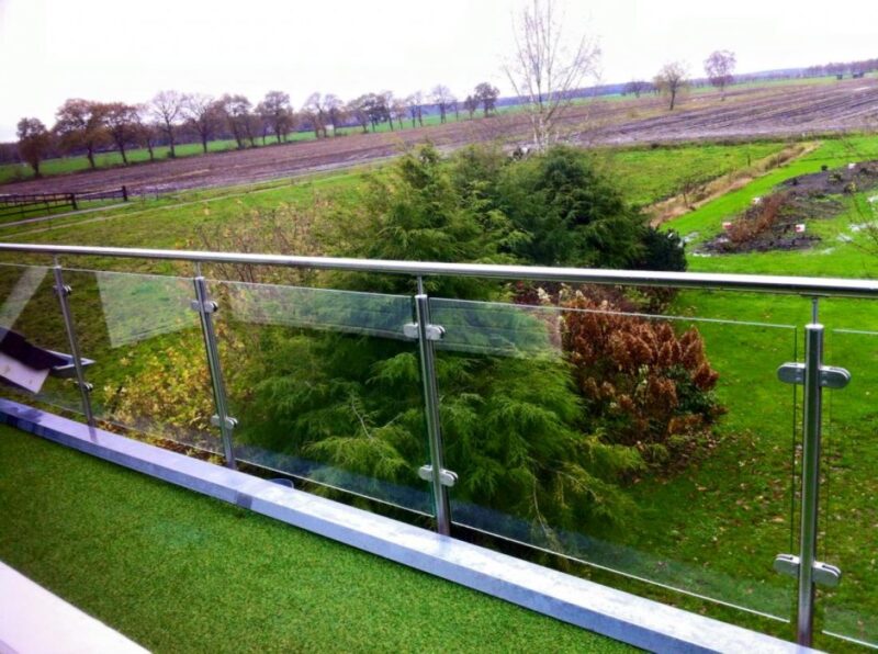 Glazen balustrade Chique