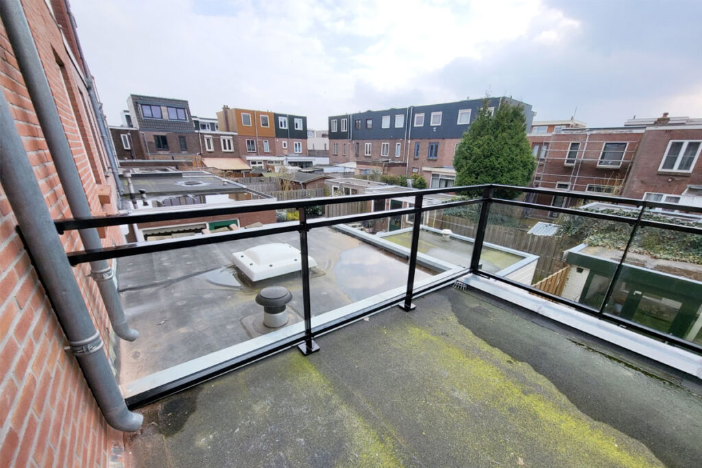 Glazen balustrade doe het zelf of professioneel