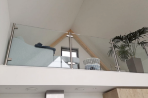 Glazen balustrade elegant binnen