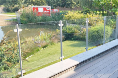 Wat kost een glazen balustrade