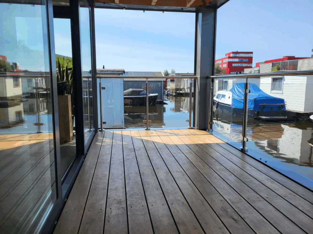 Bestellen van een glazen balustrades