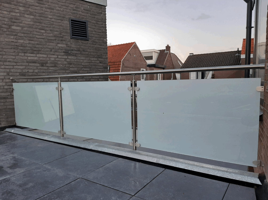 Glazen balustrades voor aannemers