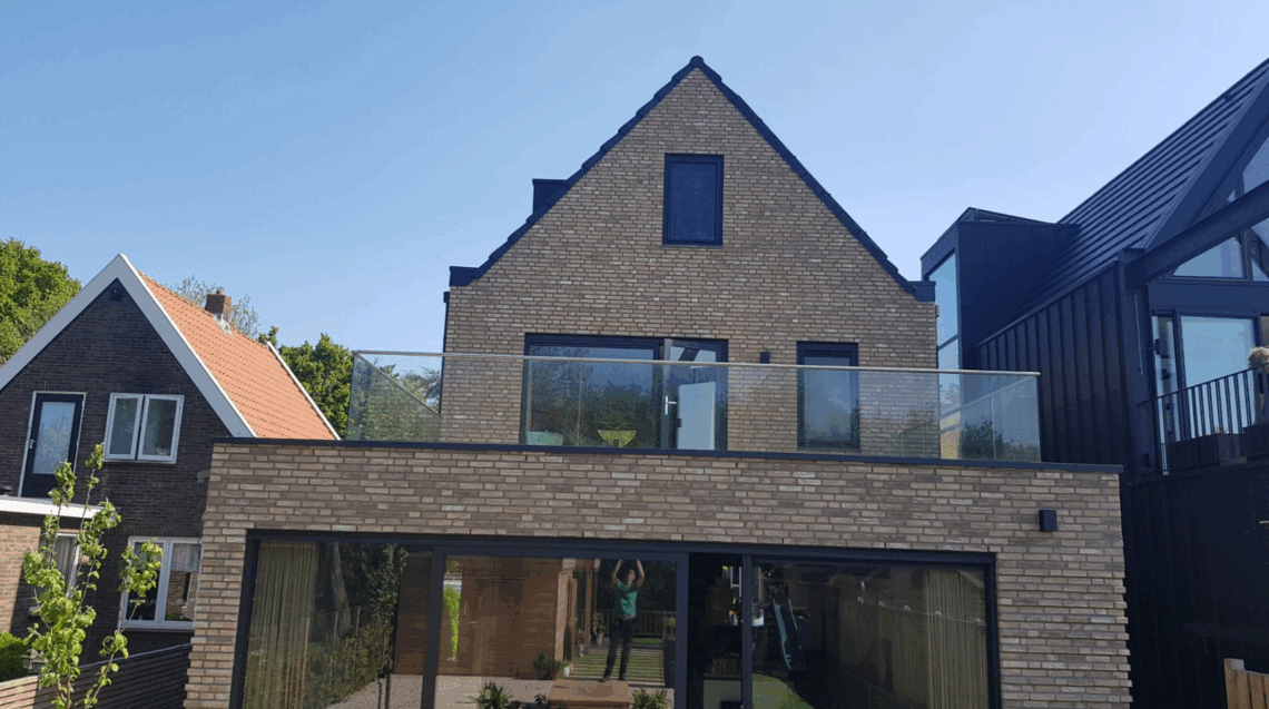 Luxe glazen balustrade dakterras