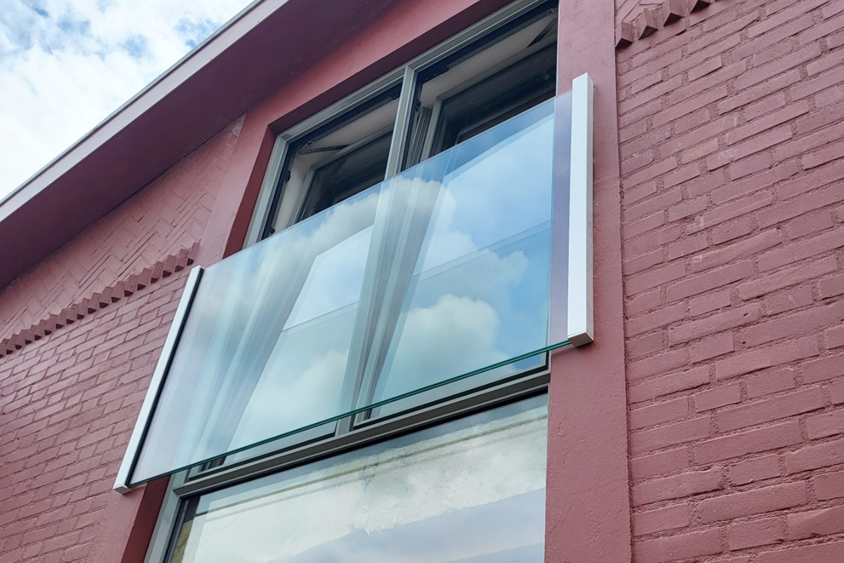 Q-Railing profielen voor een Frans balkon: veilig en stijlvol
