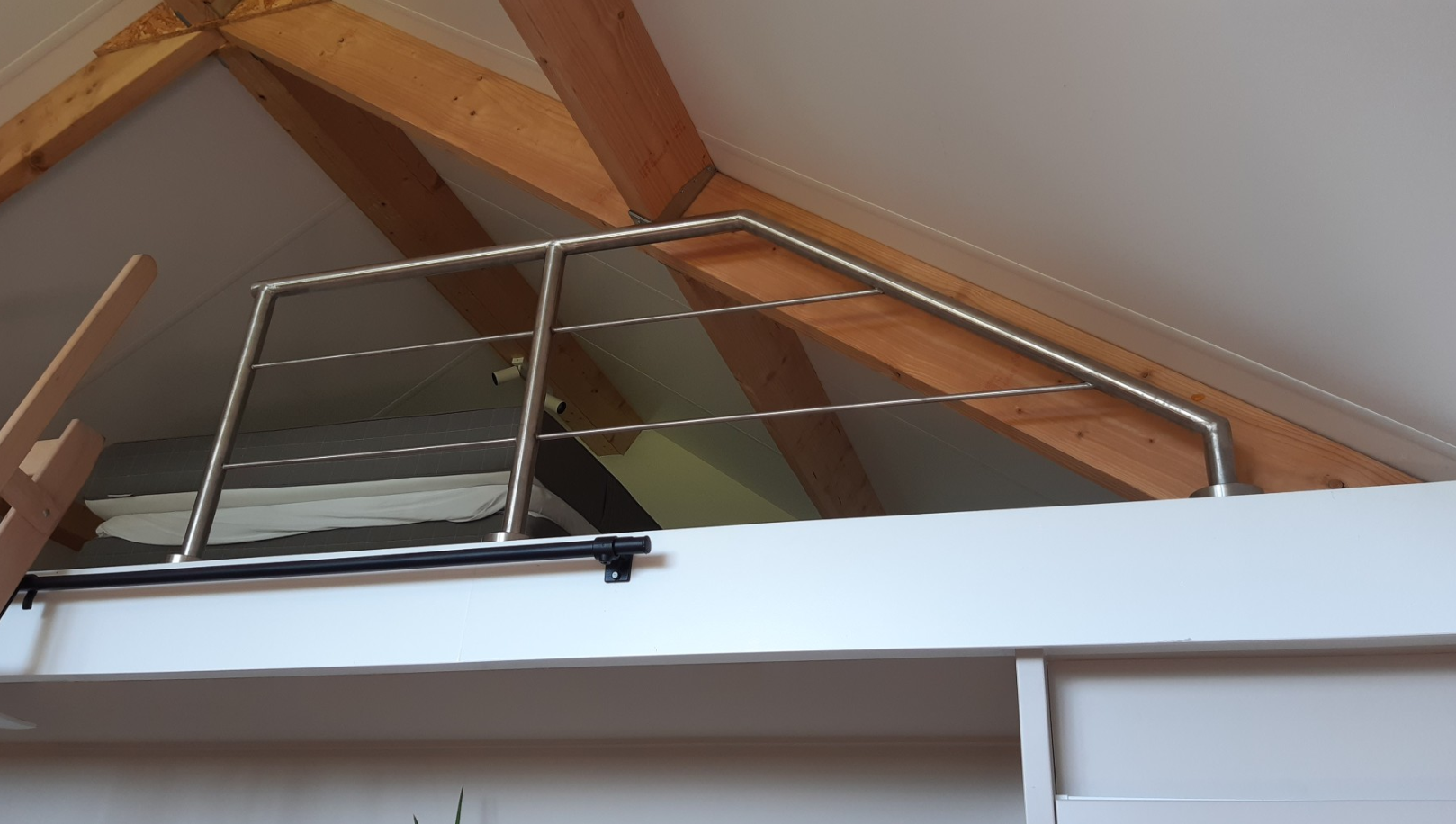 RVS balustrade laten lassen: de sterkste oplossing op maat