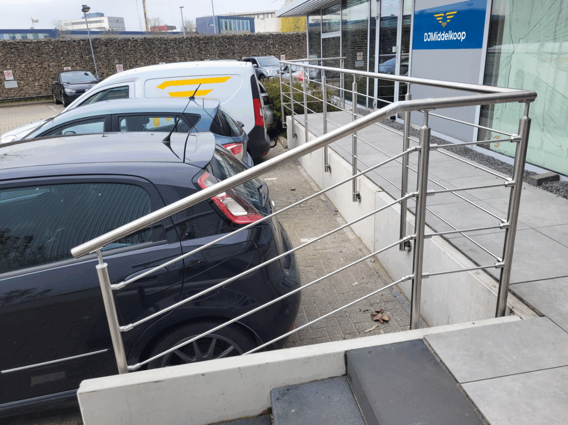 RVS balustrade laten plaatsen