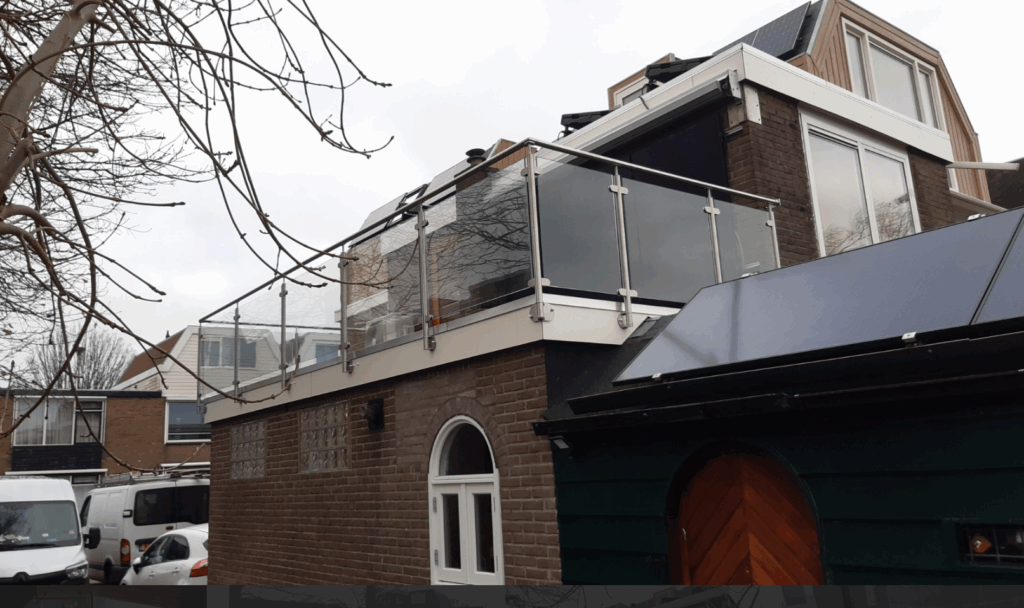 RVS balustrade met glas