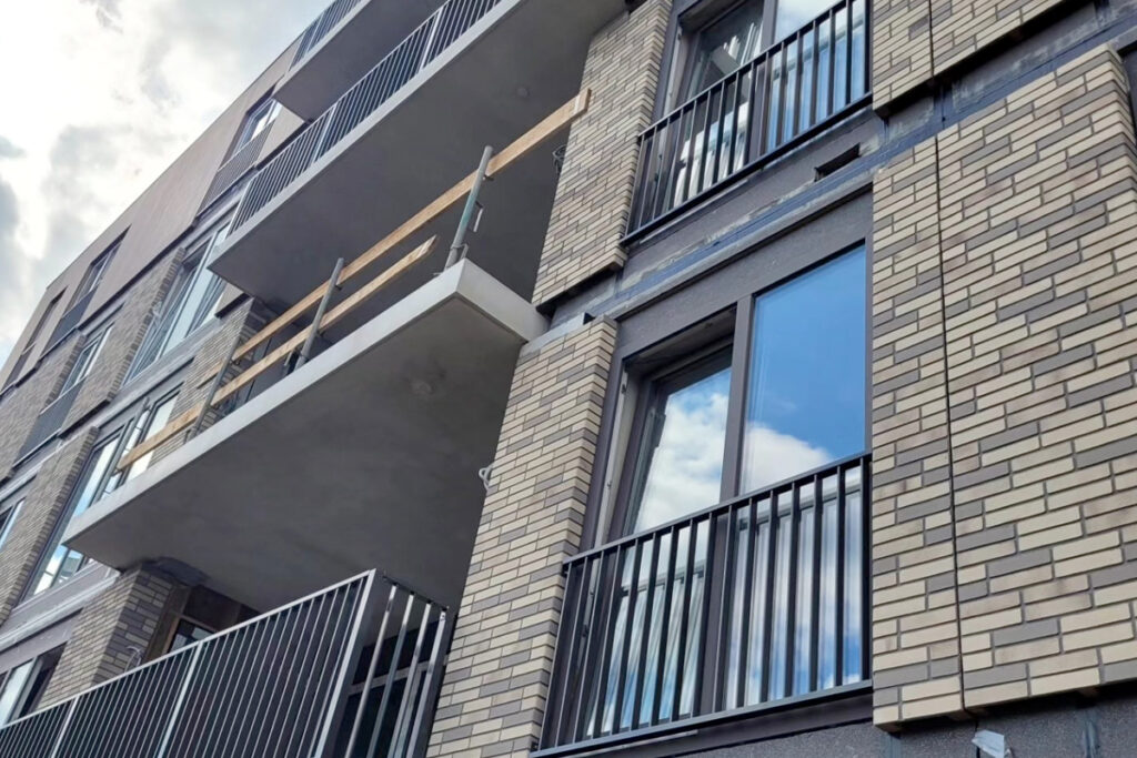 Frans balkon in Amsterdam