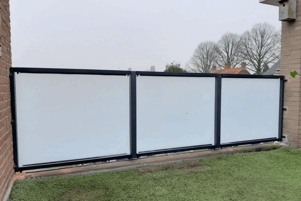 Glazen balustrade in Amsterdam