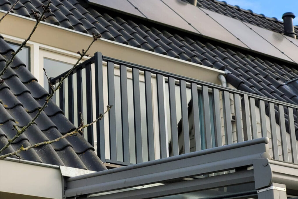 Overweeg je een stalen balkonhek op maat?