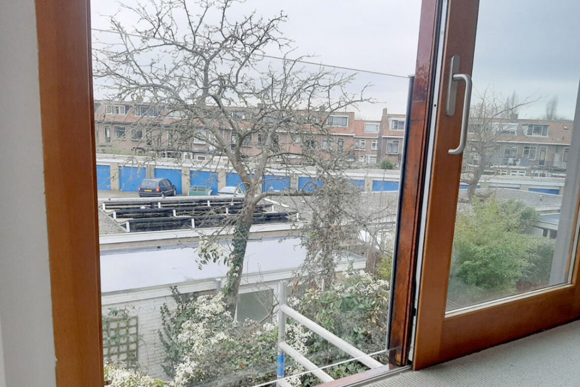 Frans balkonhek laten plaatsen in Gouda
