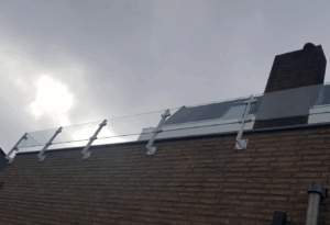 Stalen balustrade met glas