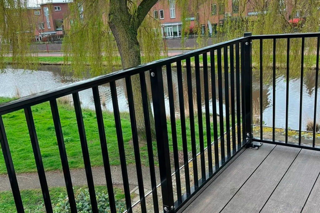 Tips voor het monteren van een balkon balustrade