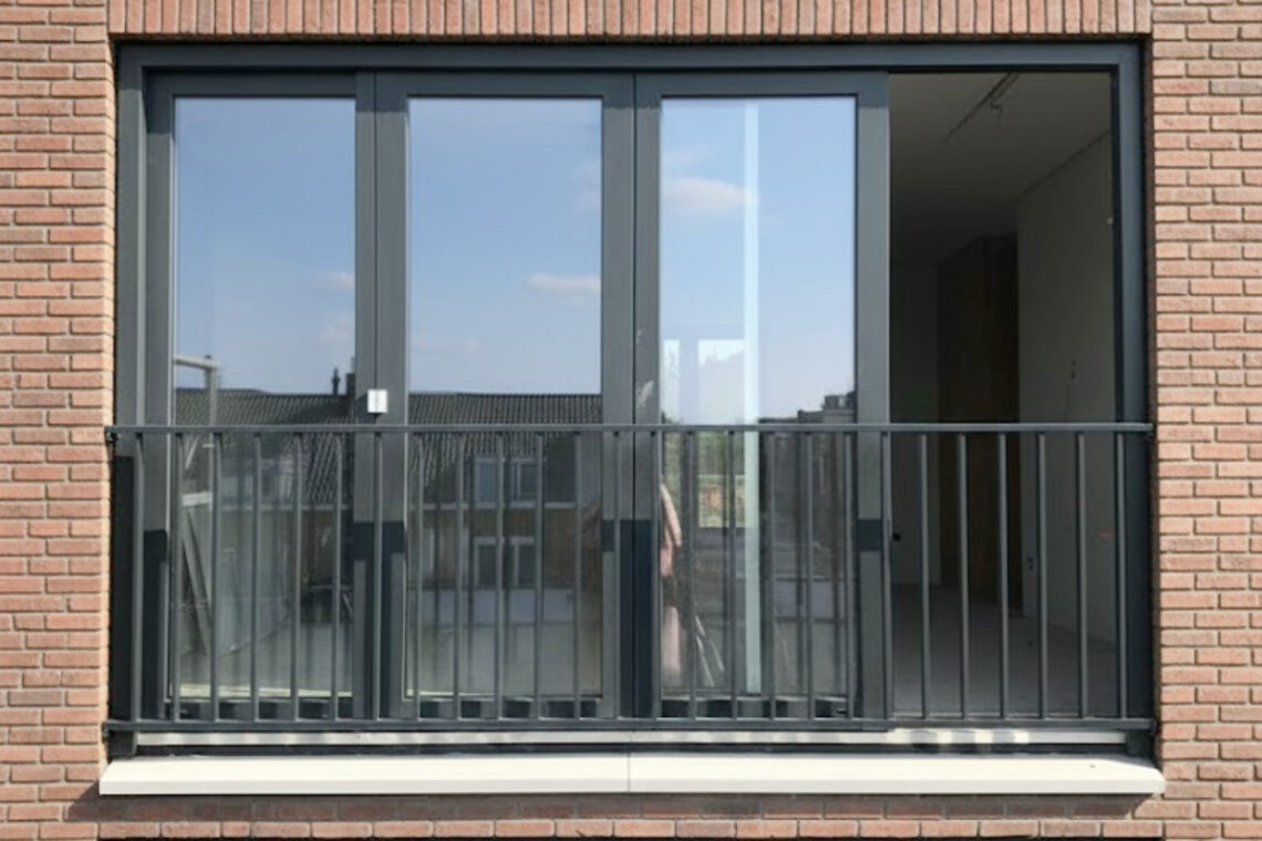 Is de installatie van Franse balkons duur