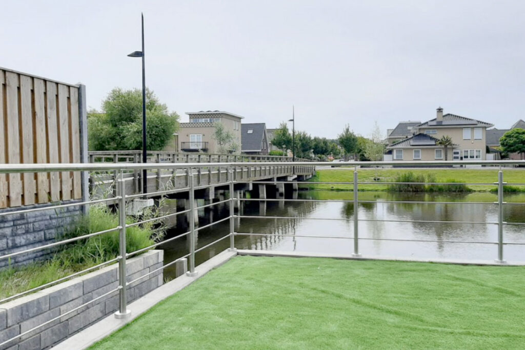 RVS balustrade van Q-Railing laten plaatsen