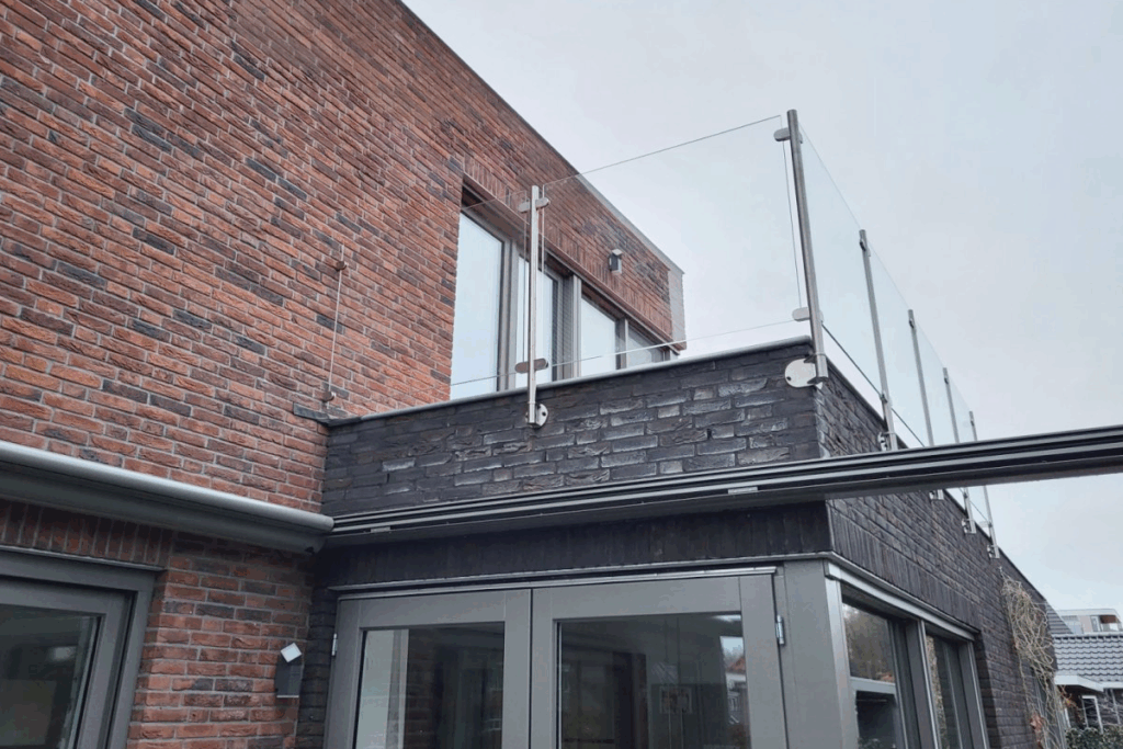 Balkonhek met glas prijzen