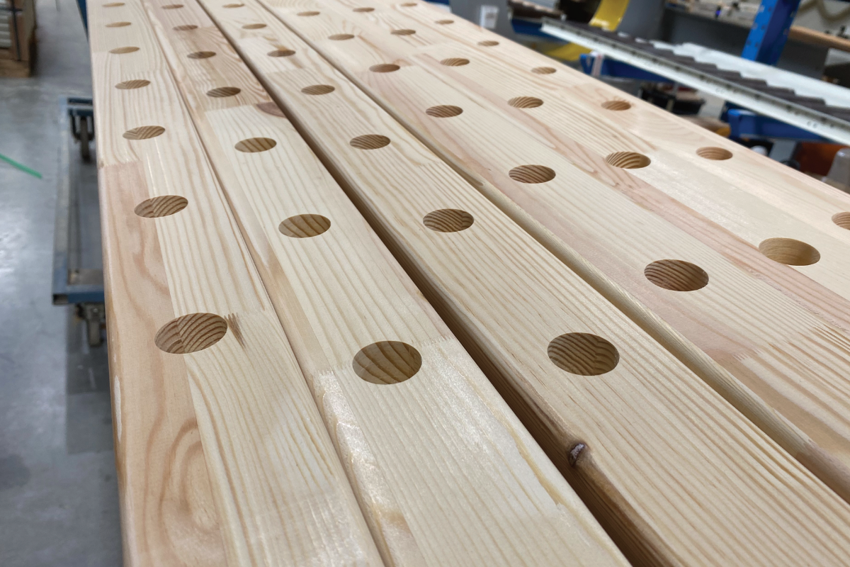 Houten balustrade laten maken