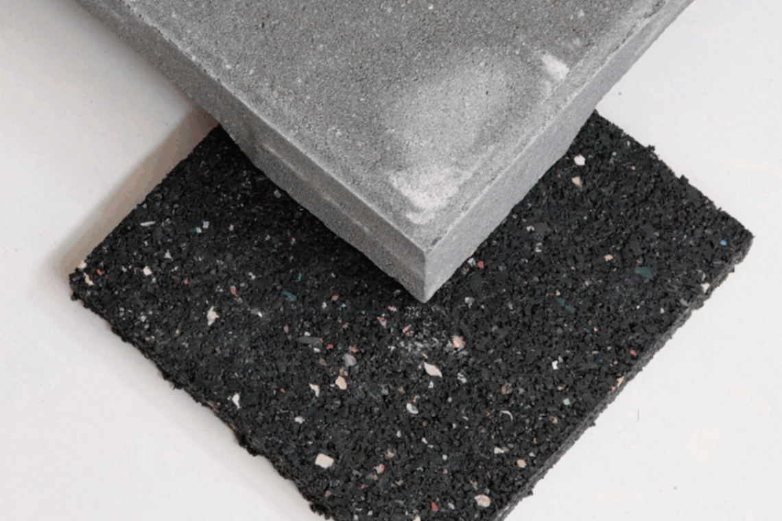 Tegeldragers van rubber 20x20 cm