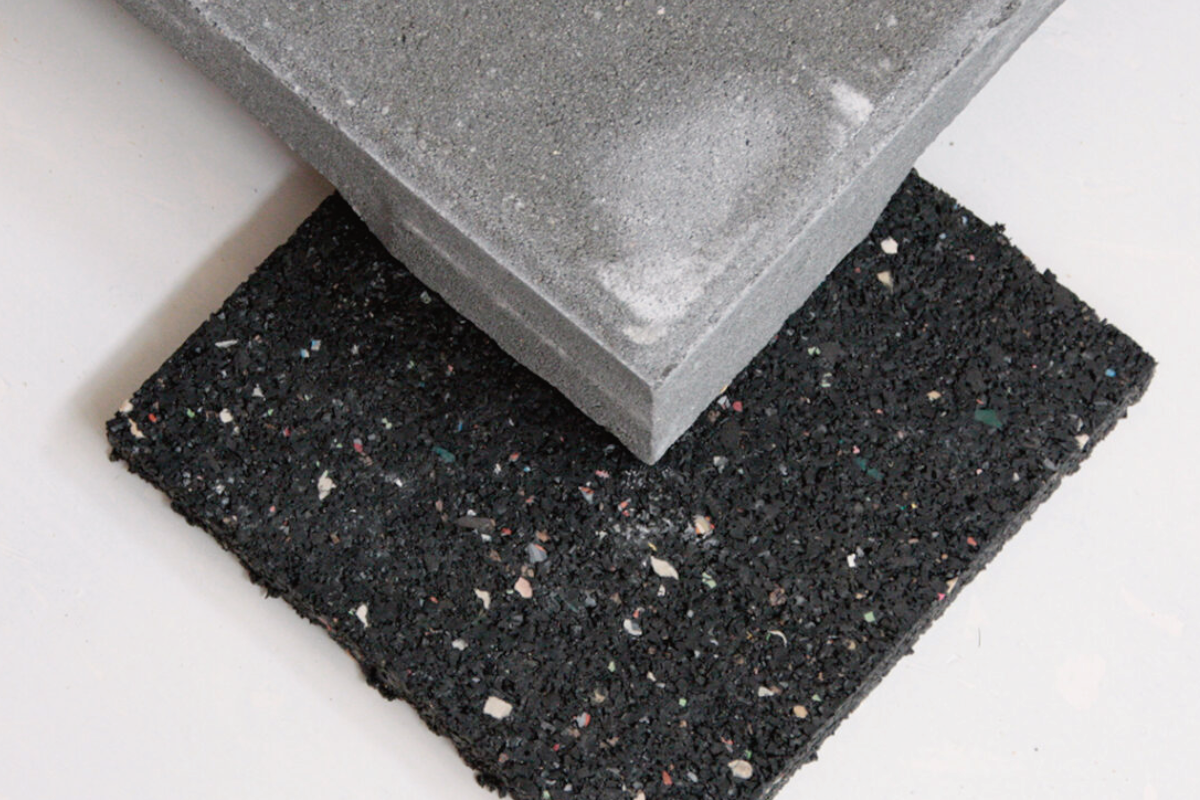 Tegeldragers van rubber 20×20 cm