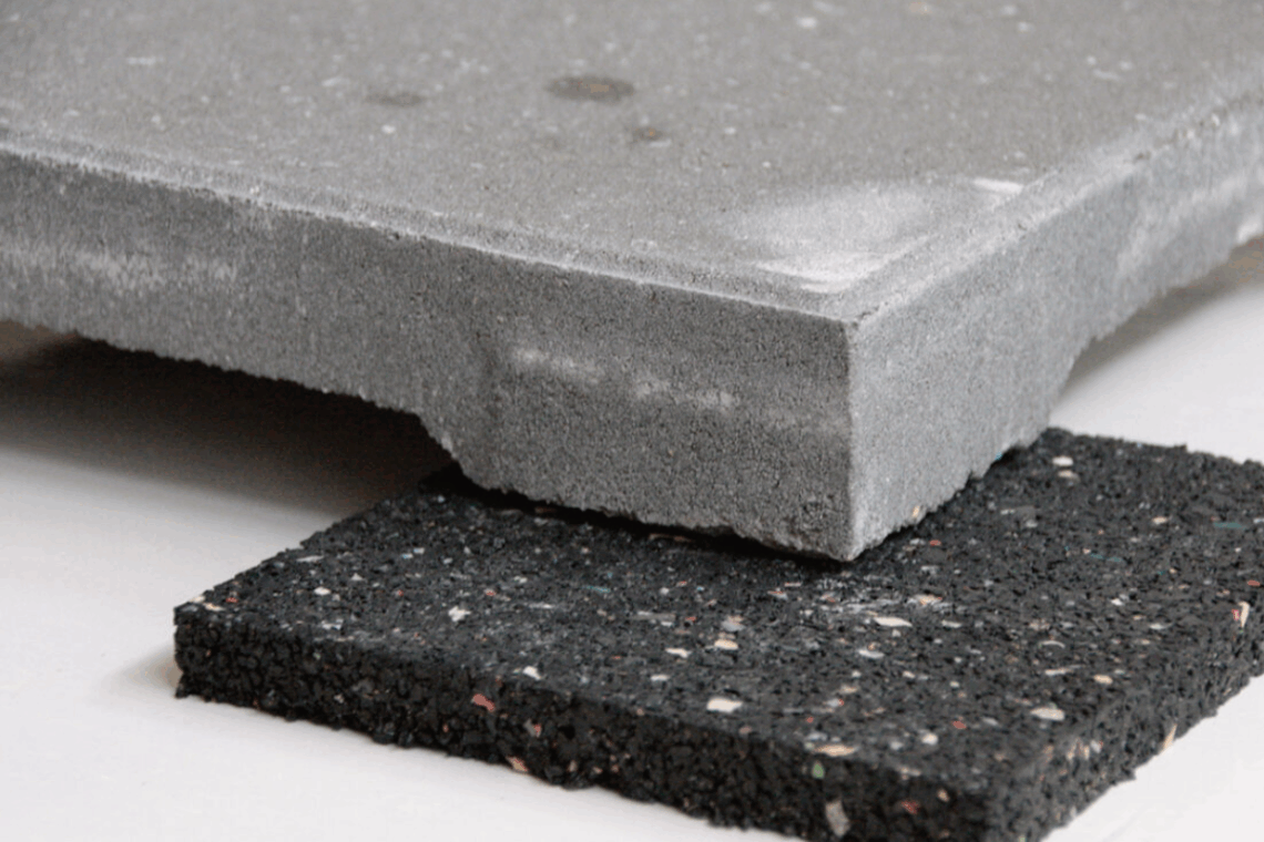 Waarom tegeldragers van rubbergranulaat