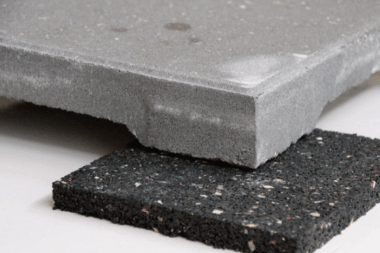 Waarom tegeldragers van rubbergranulaat