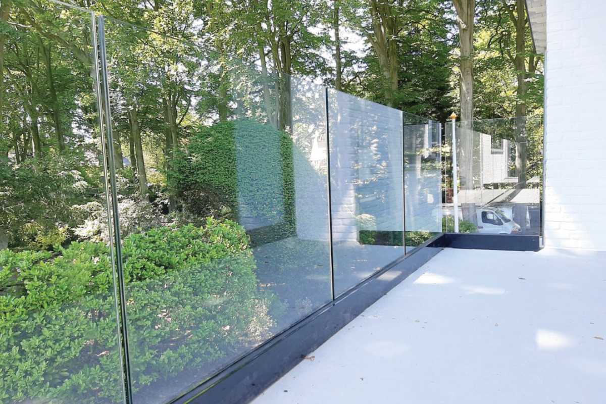 5 redenen waarom glas ideaal is voor een balkon