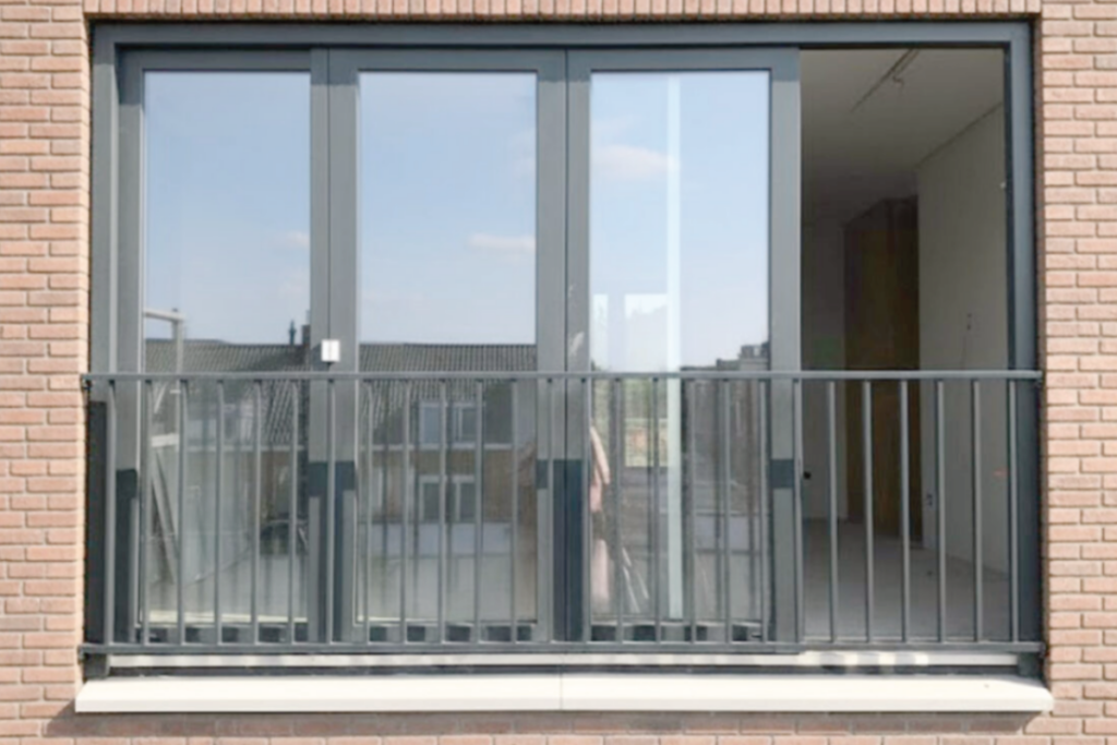 Franse balkonhekken in Dokkum