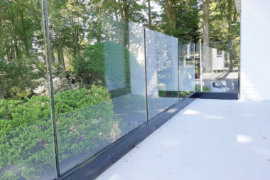 Glazen balkonhek voor buiten