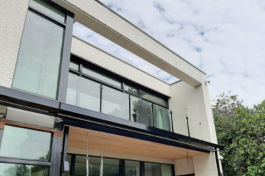 Glazen balustrade in Dronten