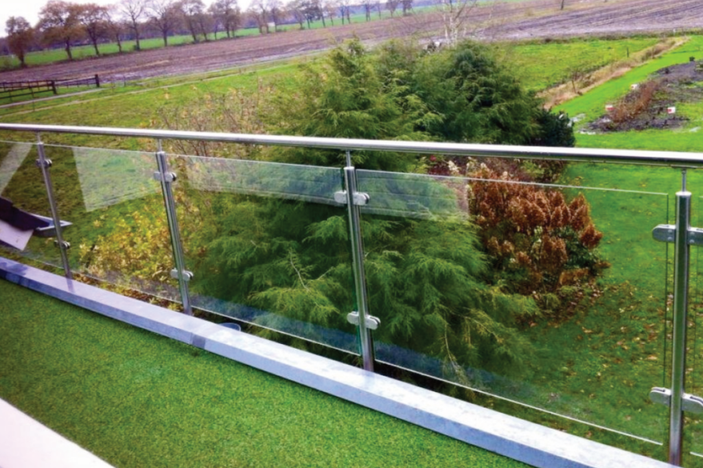 Glazen hekwerk prijzen