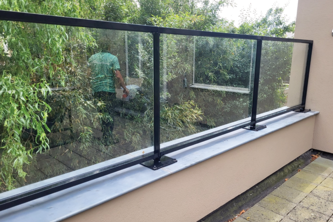 Hoe veilig zijn glazen balustrades