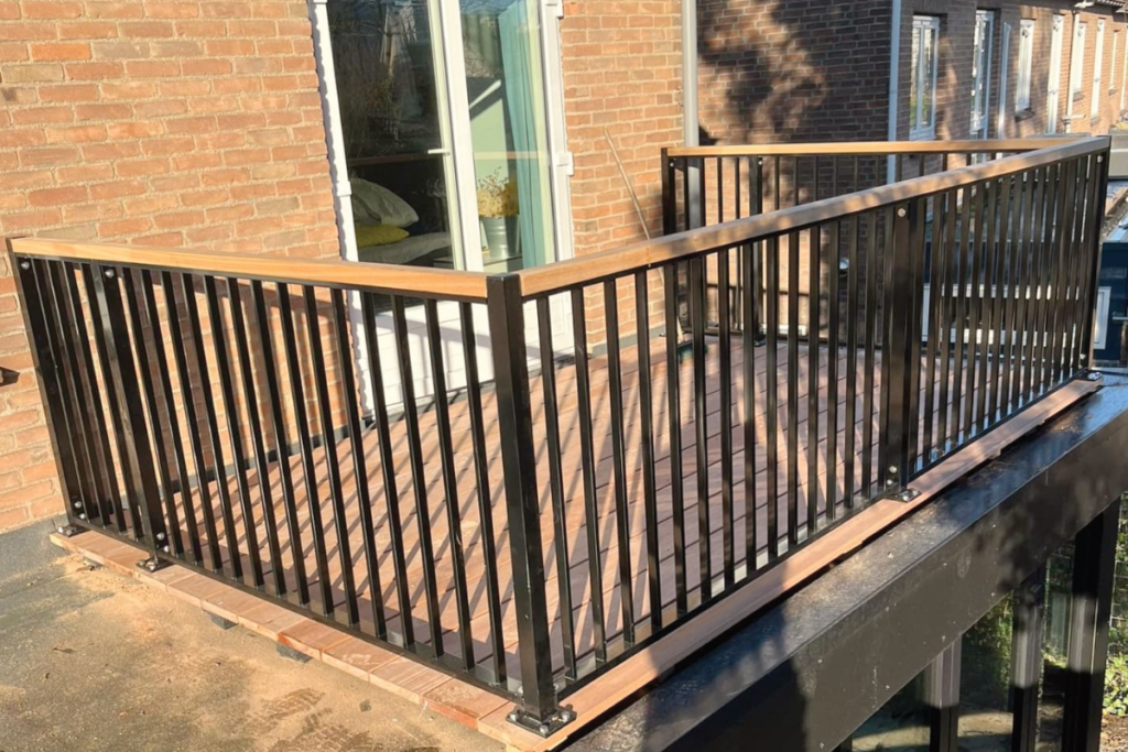 Houten leuning voor balustrades