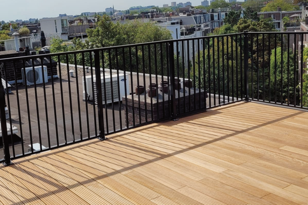 Houten vlonder aanleggen