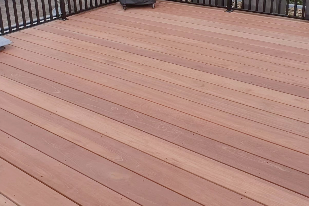 Houten vlonder schuren: waarom het een slimme stap is