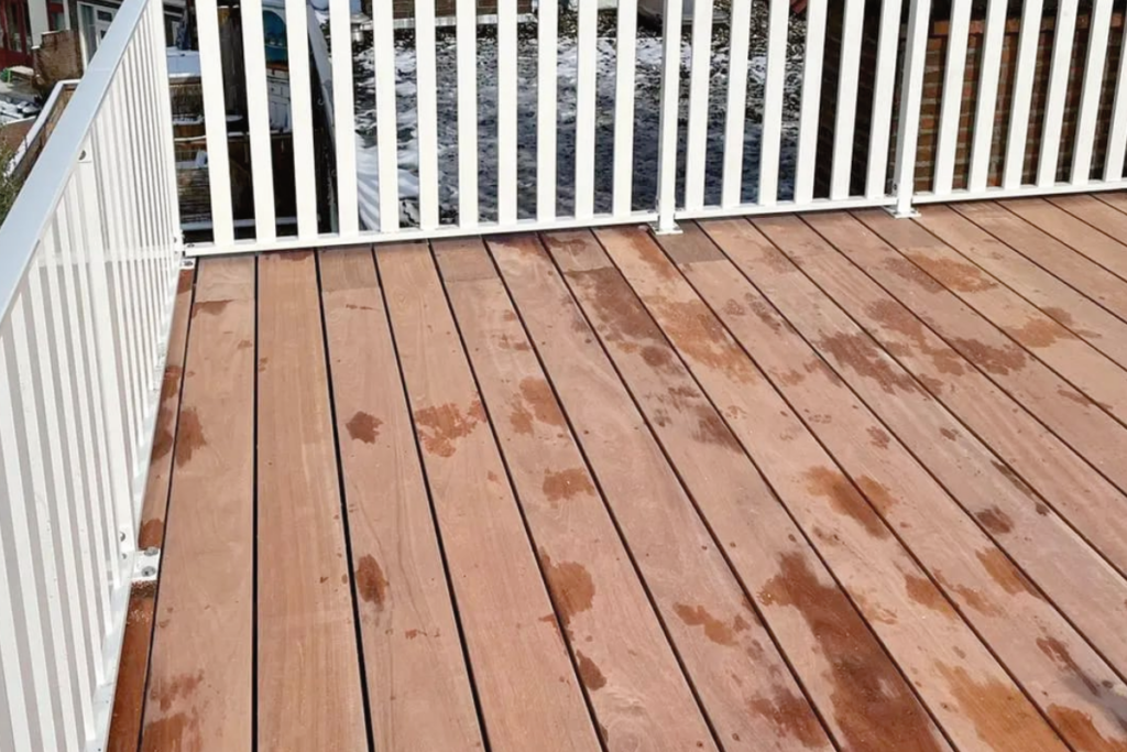 Terras vlonder van hout