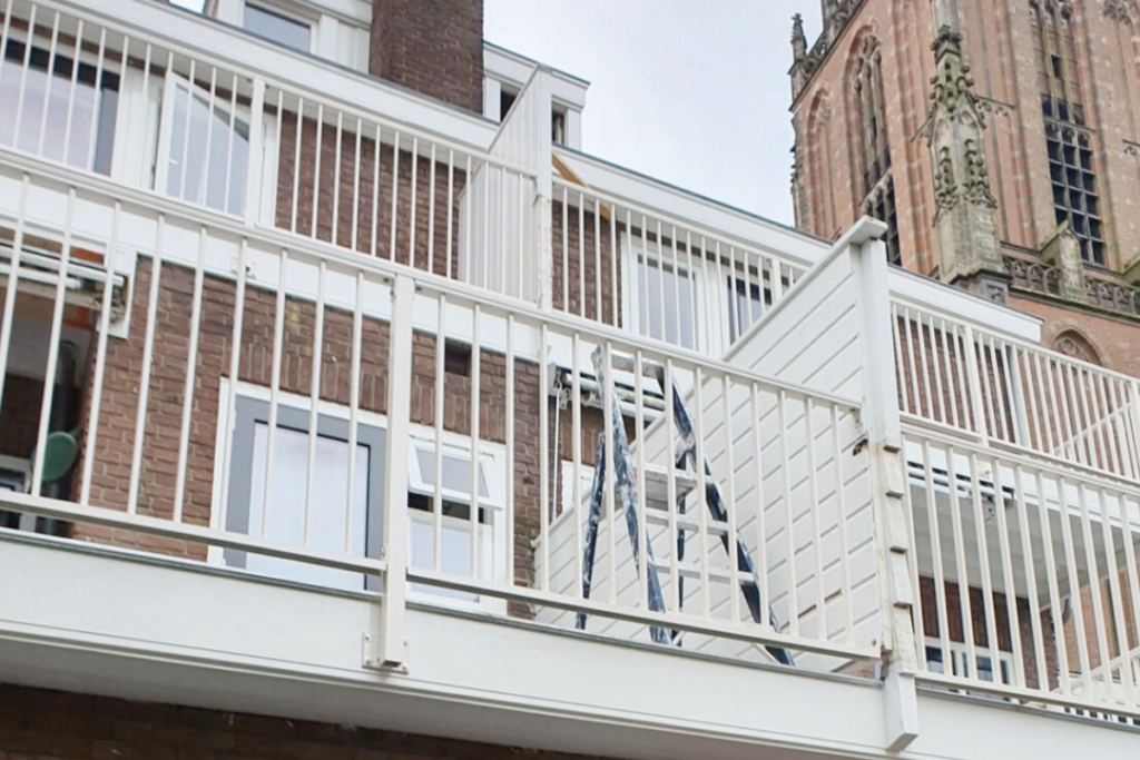 Nieuw balkonhekwerk