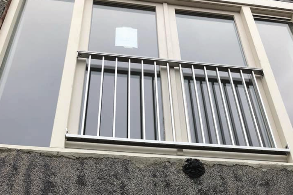 Franse balkonhekken in Brielle: maatwerk, prijzen en installatie