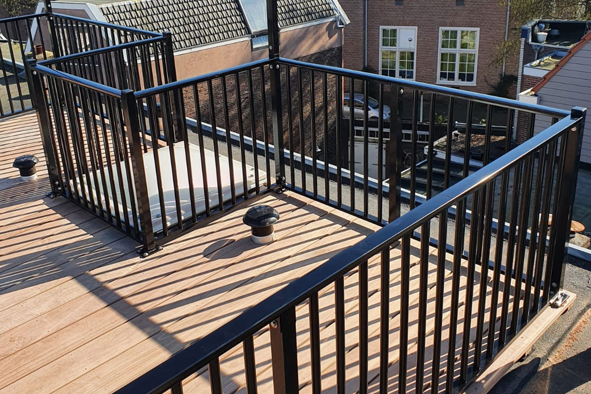 Weekoverzicht 26 april t/m 2 mei 2026: aluminium of staal, tien tips tegen inkijk en zwarte balustrades
